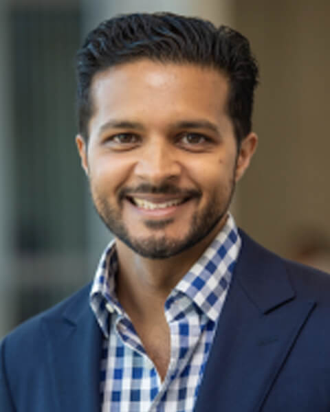 Dr Vivek Pandya